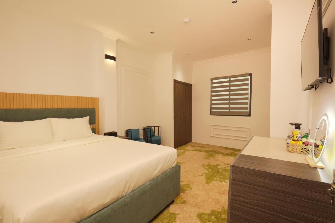 Phuoc Hung 3 Hotel Vĩnh Long Exterior foto