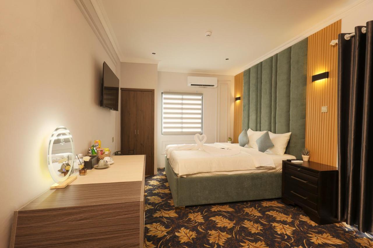 Phuoc Hung 3 Hotel Vĩnh Long Exterior foto