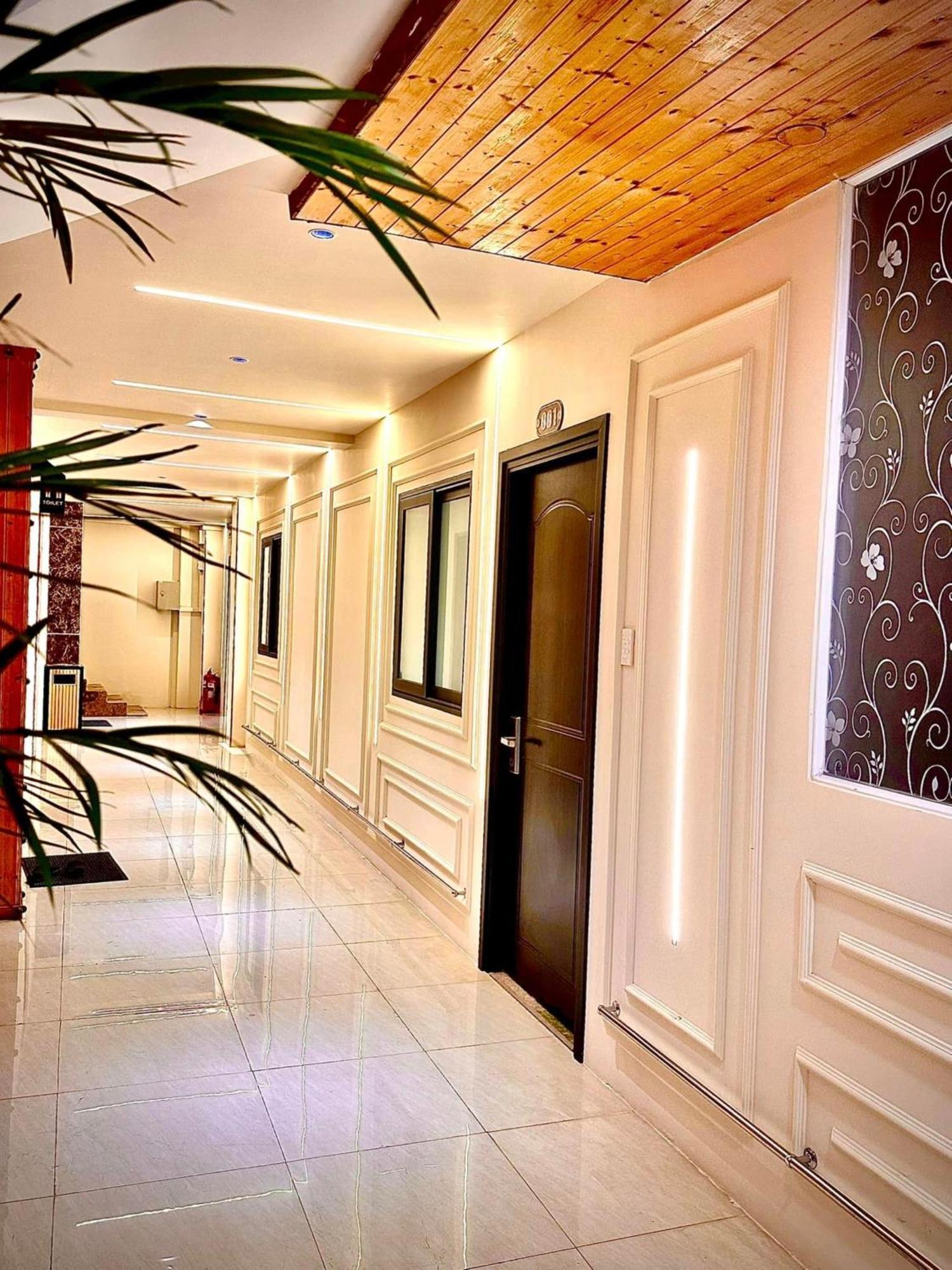 Phuoc Hung 3 Hotel Vĩnh Long Exterior foto